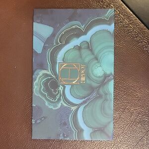 Hipdot Eyeshadow Palette NEW 15 Colors